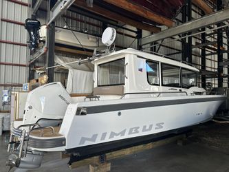 31' Nimbus 2023 Yacht For Sale